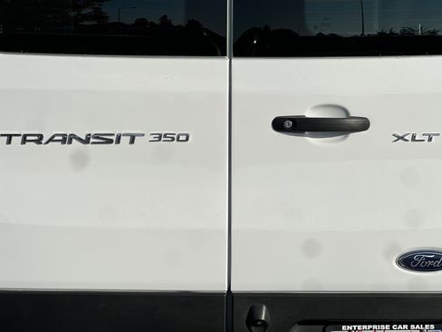 Used 2022 Ford Transit 350 XLT image 47