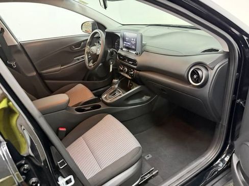 Used 2023 Hyundai Kona SE w/ Cargo Package AWD/4WD image 36
