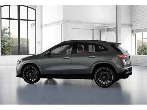 New 2024 Mercedes-Benz GLA 35 AMG 4MATIC image 32