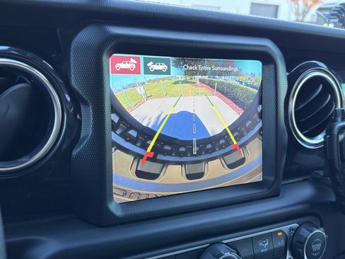 Used 2023 Jeep Wrangler Unlimited Rubicon 392 w/ Trailer Tow Package image 25