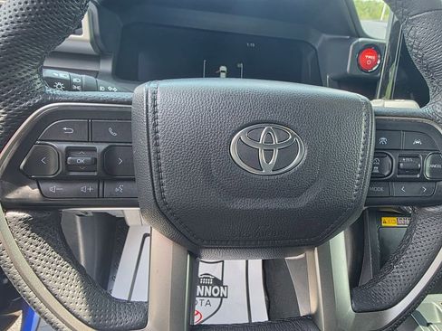 Used 2025 Toyota Tacoma TRD Sport w/ TRD Sport Premium Package AWD/4WD image 16