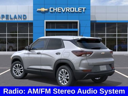 New 2026 Chevrolet TrailBlazer LS w/ LS Convenience Package AWD/4WD image 4
