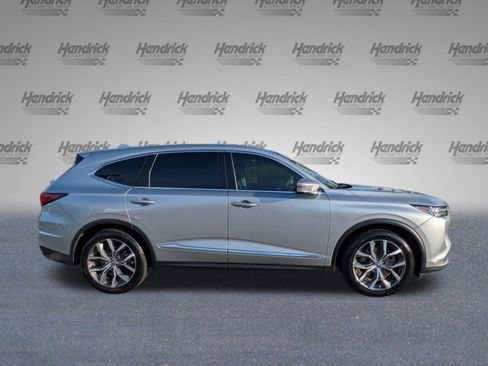 Used 2024 Acura MDX FWD w/ Technology Package image 3