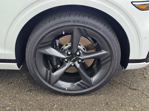 New 2026 Genesis GV70 3.5T Sport Prestige AWD/4WD image 31