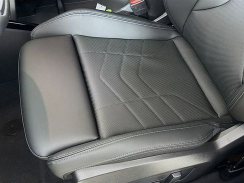 New 2026 BMW X2 xDrive28i w/ Technology Package image 19