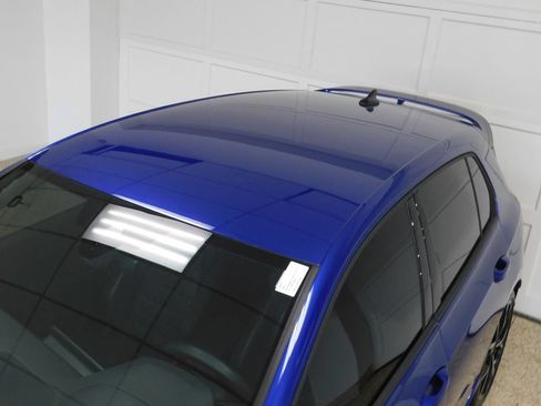 Used 2024 Volkswagen Golf R AWD/4WD image 18