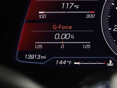 Used 2021 Chevrolet Corvette Stingray Premium Cpe w/ Z51 Performance Package RWD image 55