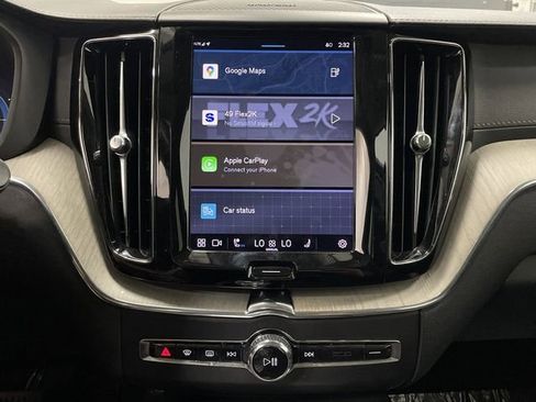 Used 2022 Volvo XC60 T8 Inscription w/ Advanced Package image 9