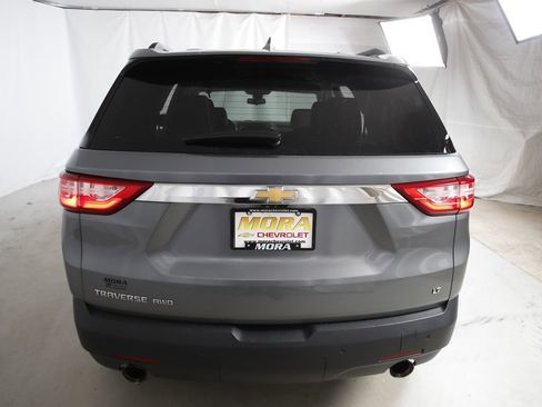 Used 2020 Chevrolet Traverse LT w/ LT Premium Package AWD/4WD image 4