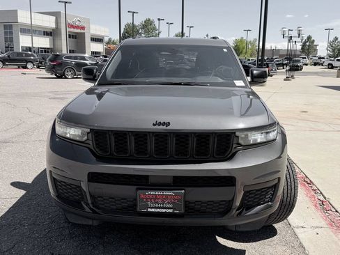 Used 2021 Jeep Grand Cherokee L Laredo AWD/4WD image 3