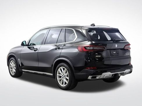 Used 2023 BMW X5 xDrive40i w/ Premium Package AWD/4WD image 3