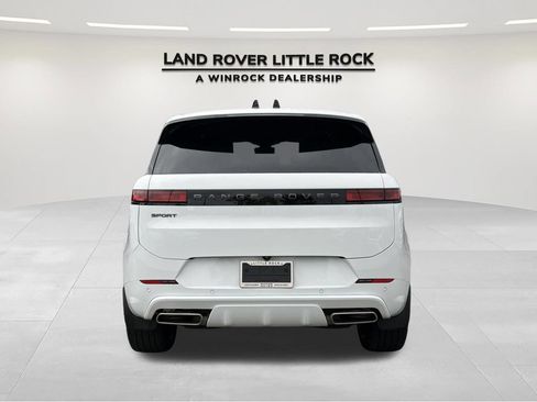 Used 2026 Land Rover Range Rover Sport Dynamic SE AWD/4WD image 7