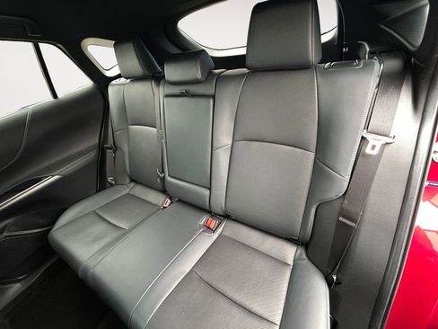 Used 2021 Toyota Venza XLE w/ Softex Package image 11