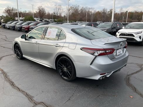 Used 2023 Toyota Camry XSE image 15