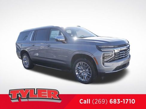 New 2026 Chevrolet Suburban Premier w/ Sun And Tow Package AWD/4WD image 1