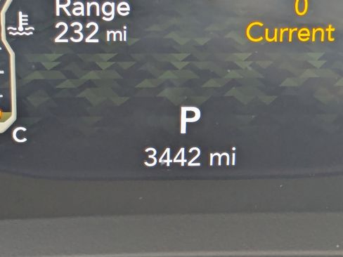 Used 2024 Jeep Wrangler Sport S image 19