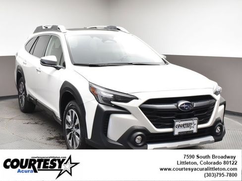 Used 2024 Subaru Outback Touring XT image 3