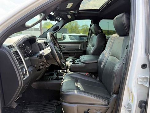 Used 2018 RAM 2500 Power Wagon w/ Leather & Luxury Group AWD/4WD image 15