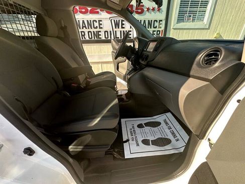 Used 2021 Nissan NV200 SV w/ Sliding Door Glass Package image 39