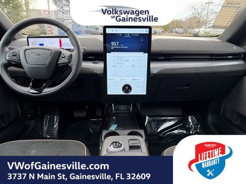 Used 2023 Ford Mustang Mach-E GT image 14