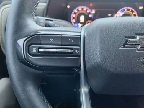 Used 2024 Chevrolet Colorado ZR2 w/ ZR2 Convenience Package III image 30