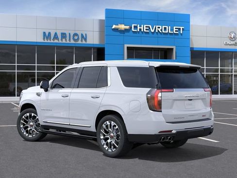 Used 2026 GMC Yukon Denali w/ Sun & Power Step Package AWD/4WD image 3