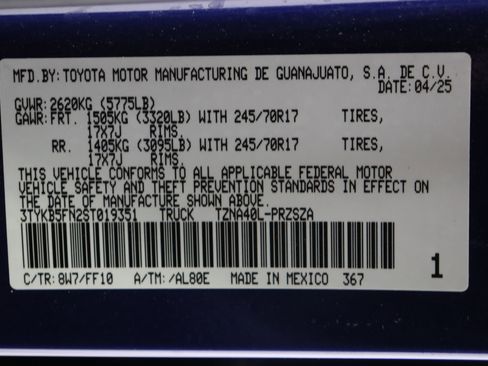 Used 2025 Toyota Tacoma SR5 RWD image 38