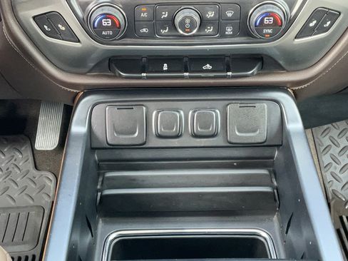 Used 2015 Chevrolet Silverado 1500 LTZ AWD/4WD image 25
