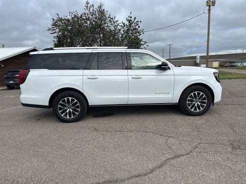 Used 2025 Ford Expedition Max Platinum AWD/4WD image 41