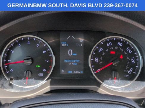 Used 2022 Toyota RAV4 XLE FWD image 28
