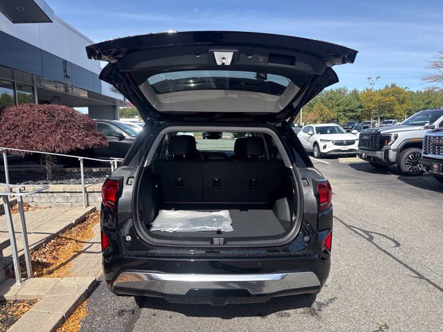 New 2027 GMC Terrain Denali w/ LPO, Black Badging Package AWD/4WD image 23