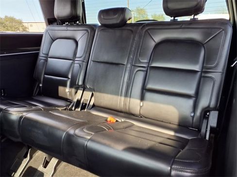 Used 2019 Lincoln Navigator Reserve w/ Cargo Package image 13