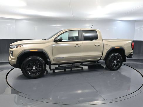 Used 2023 GMC Canyon Elevation w/ Elevation Premium Package AWD/4WD image 12