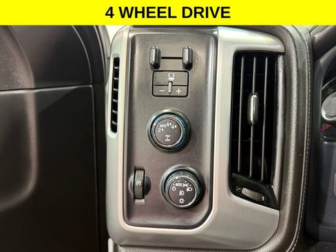 Used 2018 GMC Sierra 1500 SLE w/ SLE Value Package AWD/4WD image 2