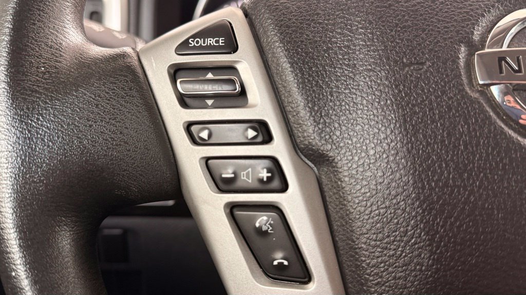 Used 2017 Nissan Titan SV RWD image 29
