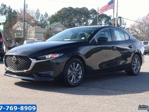 Used 2022 MAZDA MAZDA3 Sedan image 3