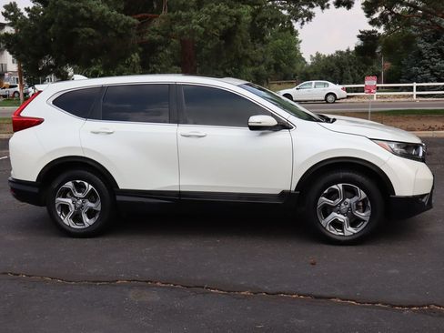Used 2018 Honda CR-V EX image 3