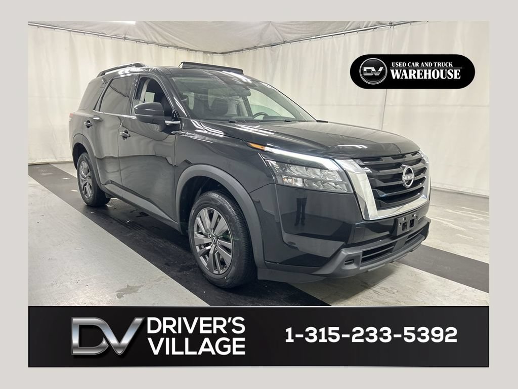 Used 2023 Nissan Pathfinder SV w/ SV Premium Package AWD/4WD image 1