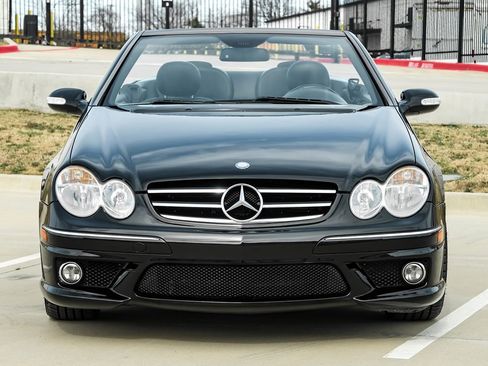 Used 2007 Mercedes-Benz CLK 63 AMG Cabriolet image 5