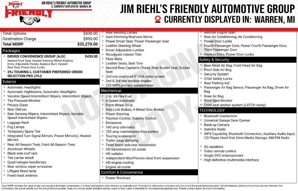 Used 2013 Chrysler Town & Country Touring-L w/ Driver Convenience Group FWD image 1