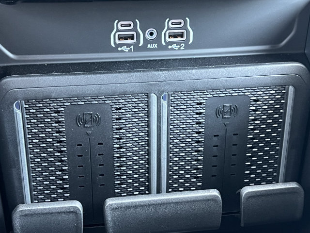 New 2026 RAM 2500 Laramie AWD/4WD image 33