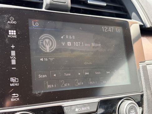 Used 2016 Honda Civic EX-T image 22