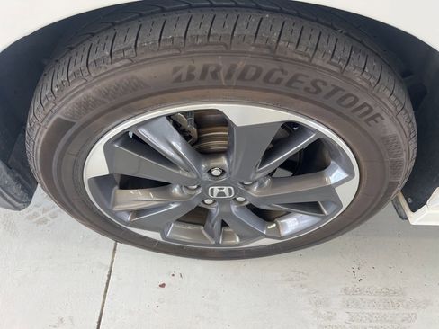 Used 2022 Honda Odyssey Elite image 23