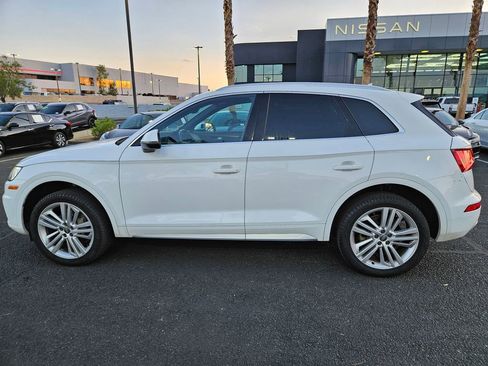 Used 2018 Audi Q5 2.0T Premium Plus w/ Premium Plus Package AWD/4WD image 8