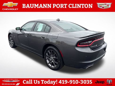 Used 2018 Dodge Charger GT AWD/4WD image 3