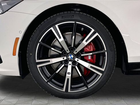 New 2026 BMW 540i xDrive w/ M Sport Package image 16