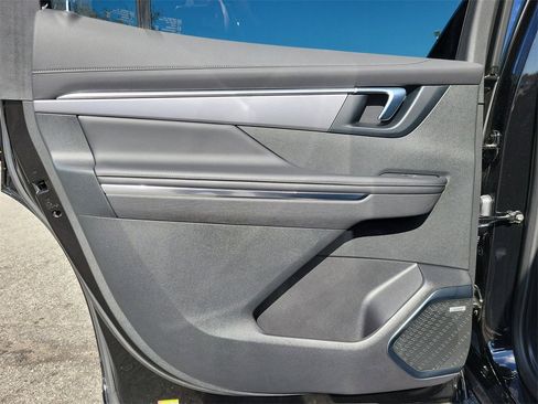 New 2025 Buick Enclave Sport Touring image 12