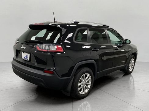 Used 2021 Jeep Cherokee Latitude AWD/4WD image 4