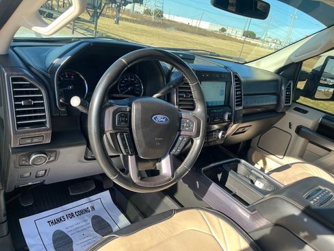 Used 2021 Ford F250 Limited w/ FX4 Off-Road Package image 17