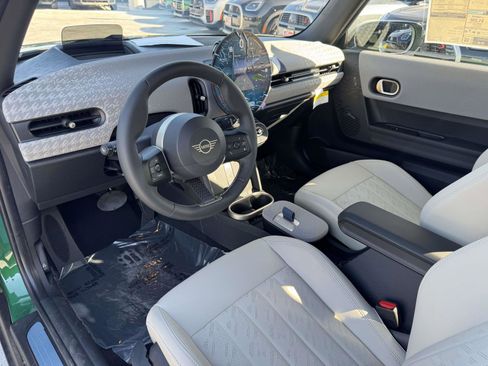 New 2026 MINI Cooper 2-Door Hardtop FWD image 7